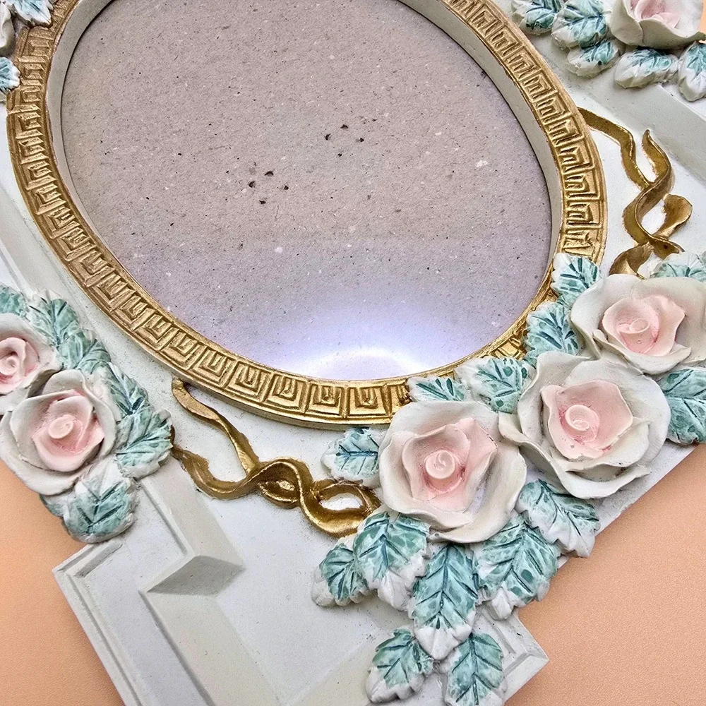 Vintage(1970-1999)Era Ornate Rose Photo Frame Oval‎ Tabletop Display Cottagecore